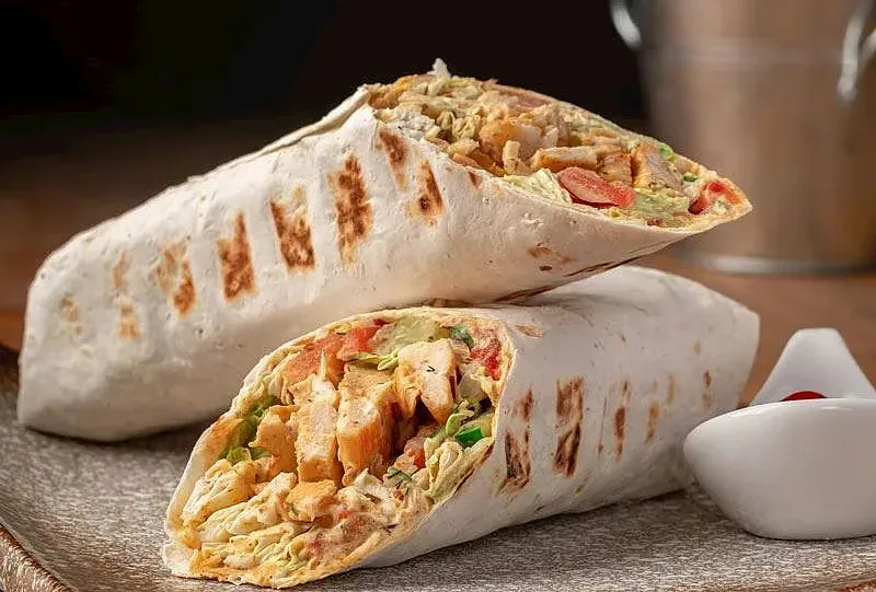 TAVUKLU WRAP