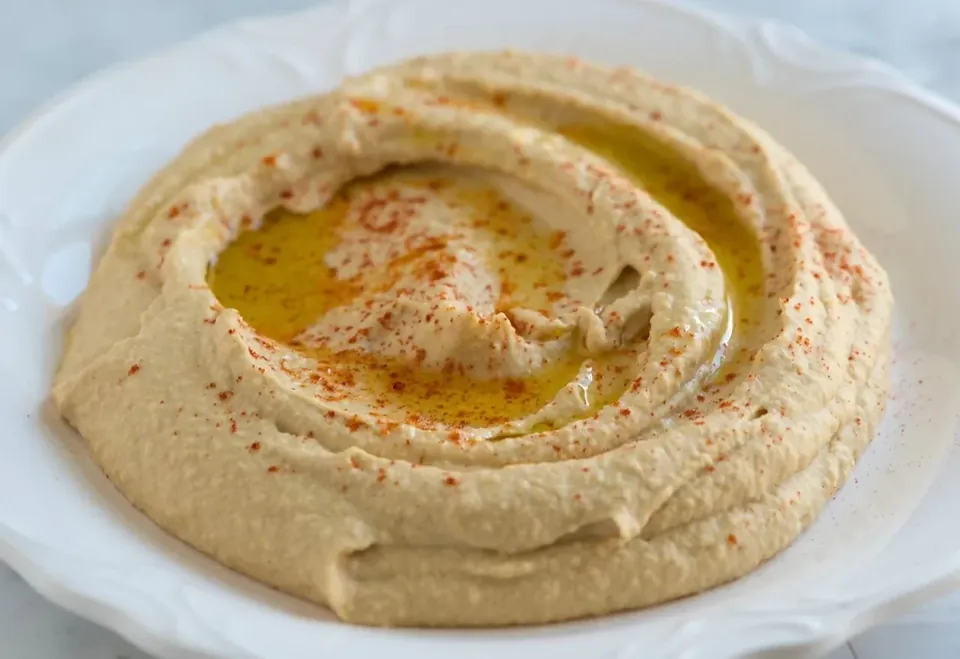 HUMUS